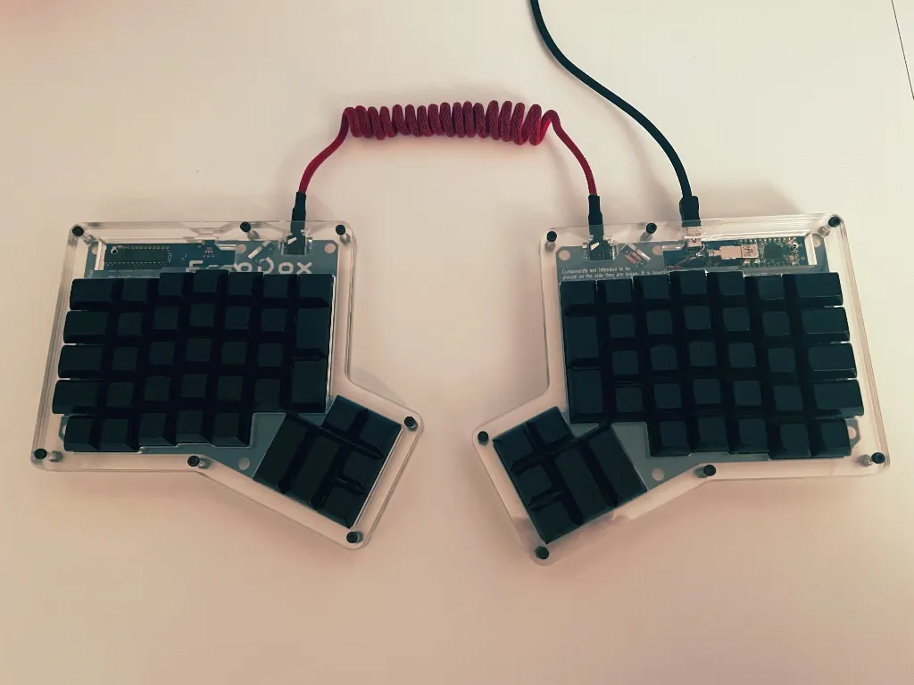 Ortholinear split keyboard